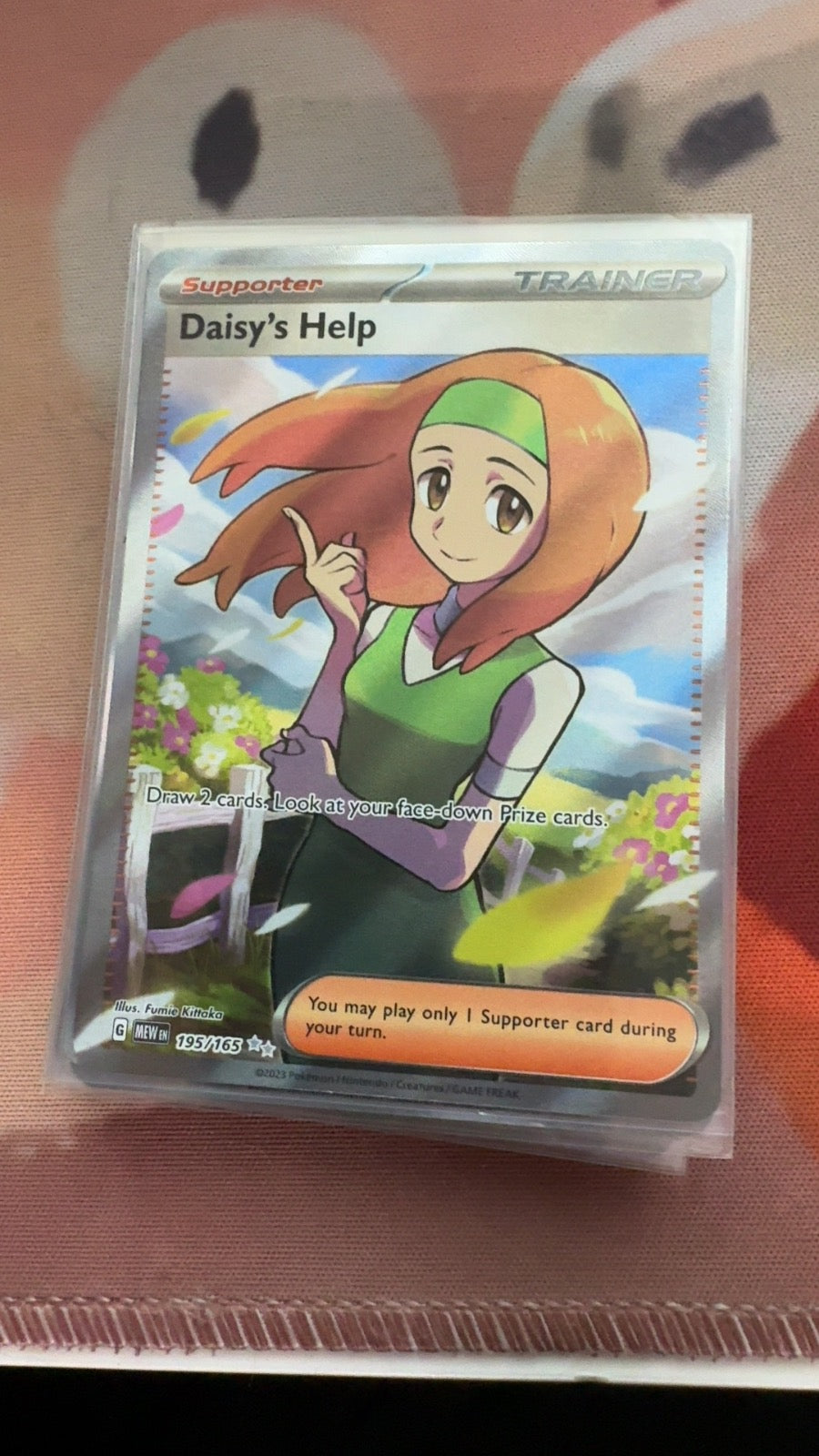 195/165 - Daisy's Help HOLO - 151 - Ultra Rare